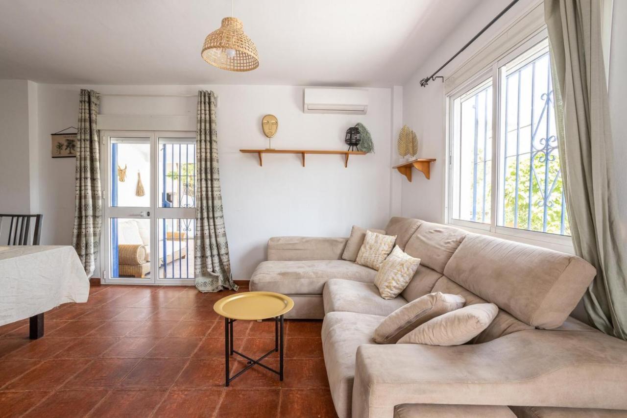 Liviana, Piscina Barbacoa Y Preciosas Vistas Malaga By Andaraholidays Villa *