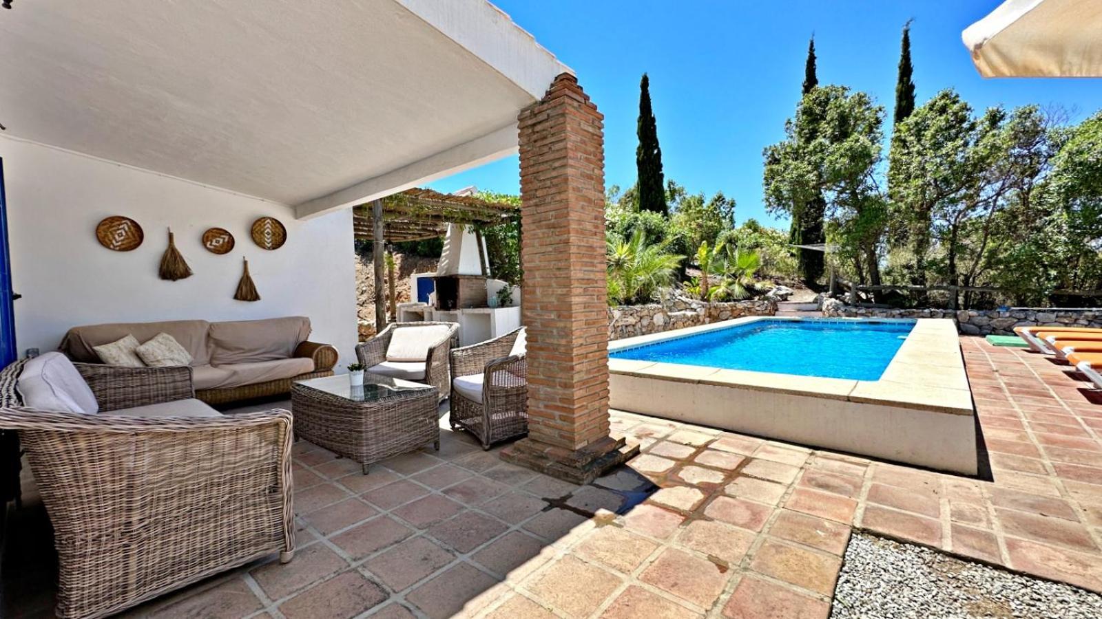 Villa Liviana, Piscina Barbacoa Y Preciosas Vistas Malaga By Andaraholidays Competa